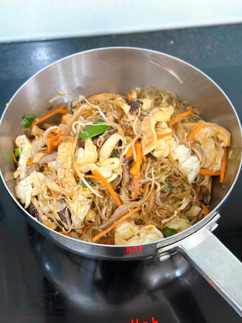 Bước 3 Xào miến