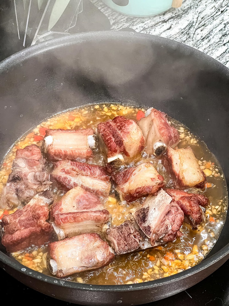 Cách làm sườn xào chua ngọt từng bước