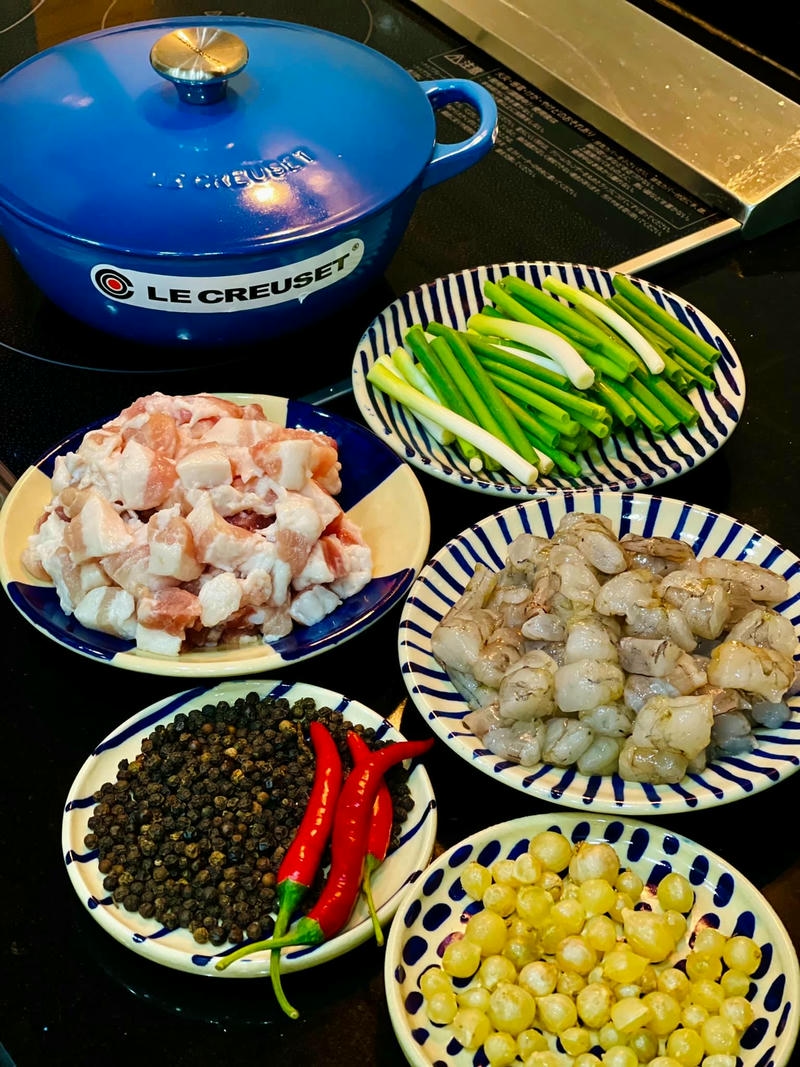 Nguyên liệu cho món tôm rang thịt
