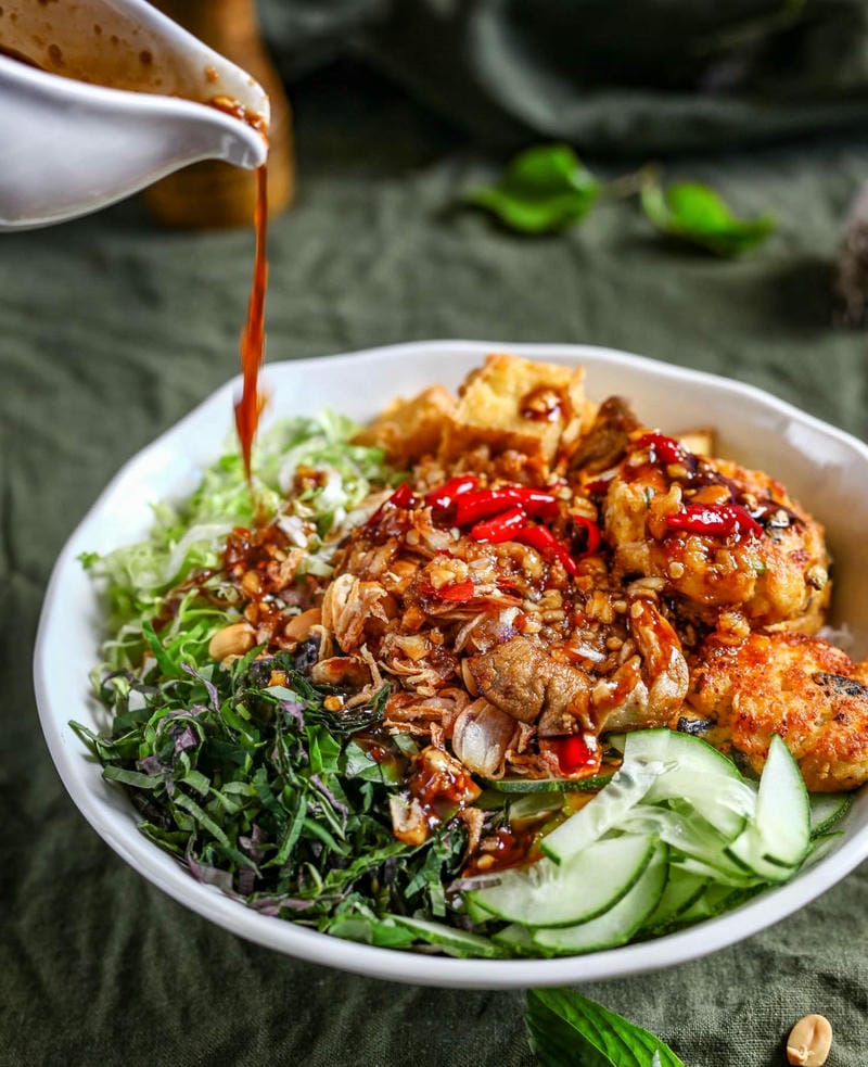 Nguyên liệu làm bún nước tương chay đơn giản