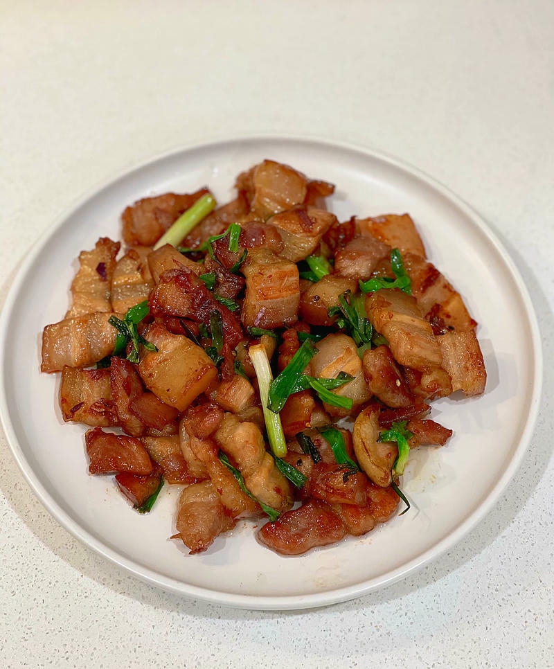 Thịt rang cháy cạnh – Món ăn quen thuộc nhưng chưa bao giờ nhàm chán