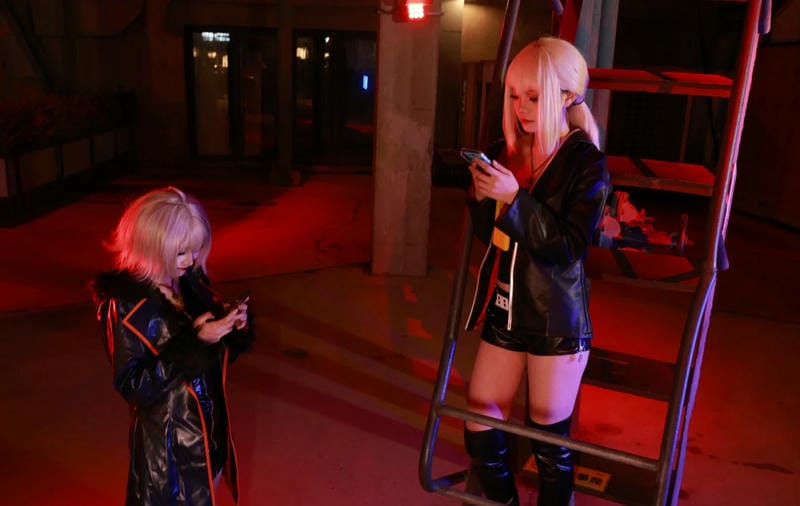 saber cosplay (13)